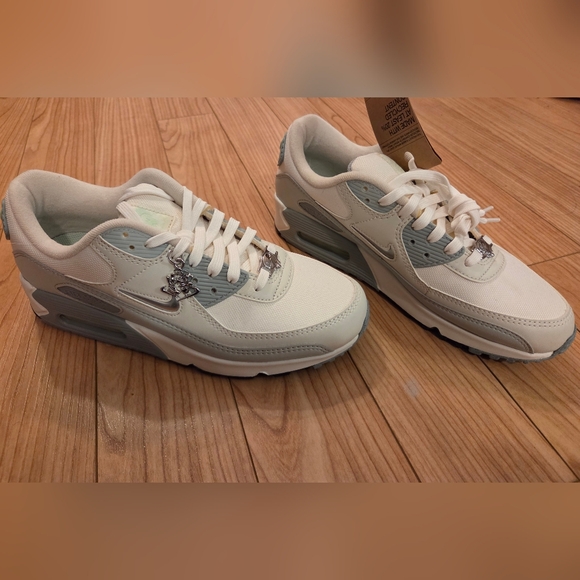 NWT Nike Air Max 90 SE Molten Metal size 9.5 - Picture 3 of 6